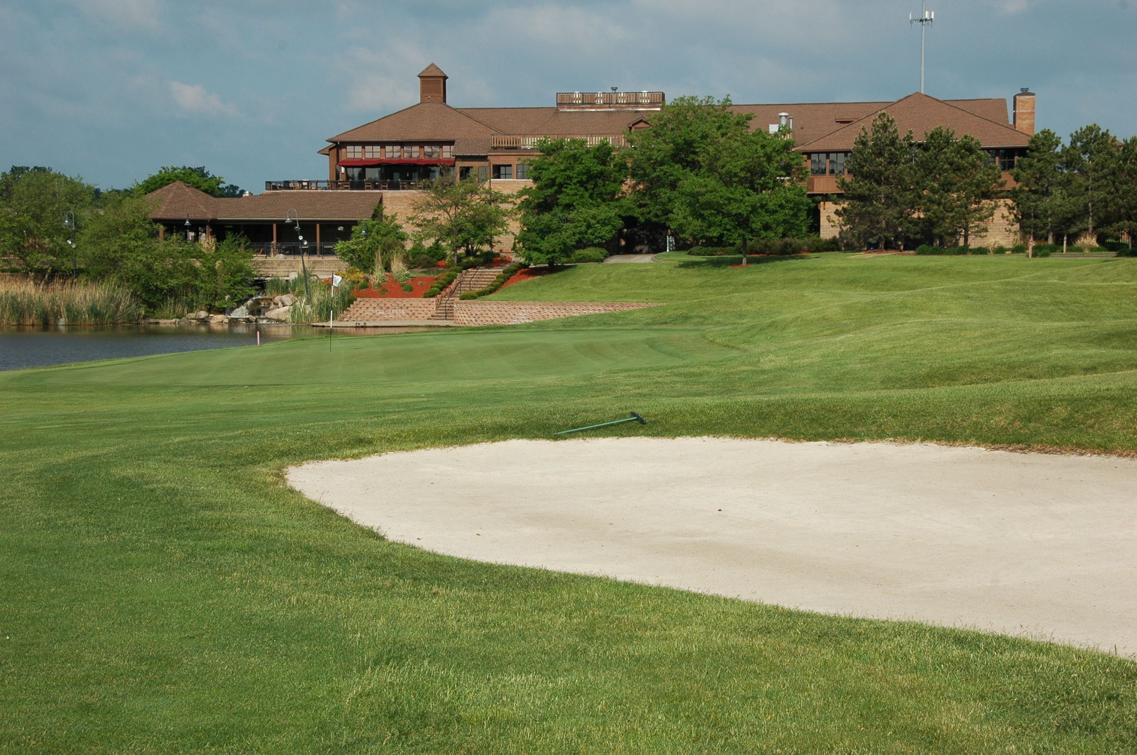 The beautiful scenery of the Lakes of Taylor Golf Course.